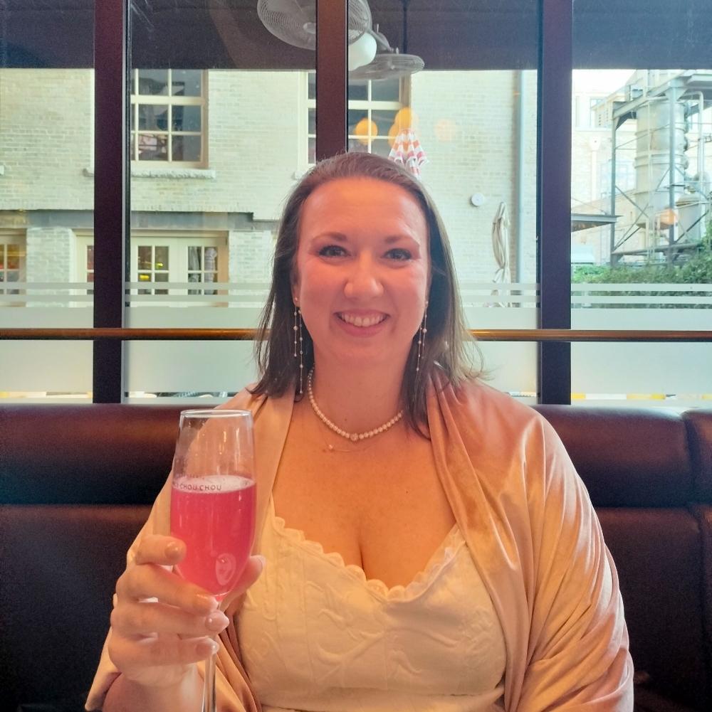 Meet your Posher, Lisa